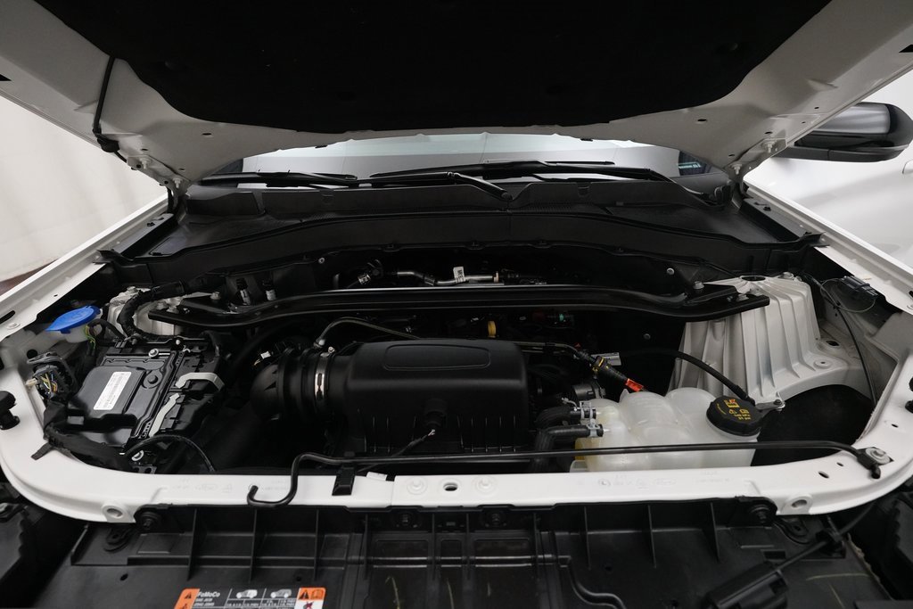 Used 2023 Ford Explorer Limited w/ Equipment Group 301A image 3