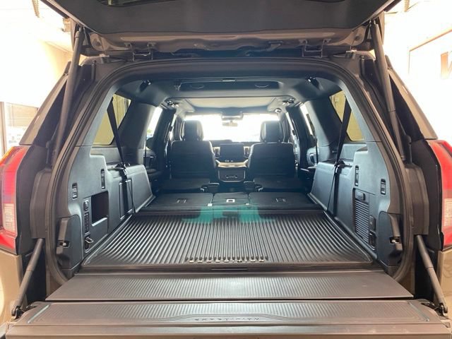 New 2027 Ford Expedition Max Platinum w/ Stealth Appearance Package AWD/4WD image 10
