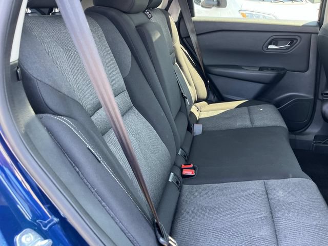 Used 2025 Nissan Rogue SV AWD/4WD image 21
