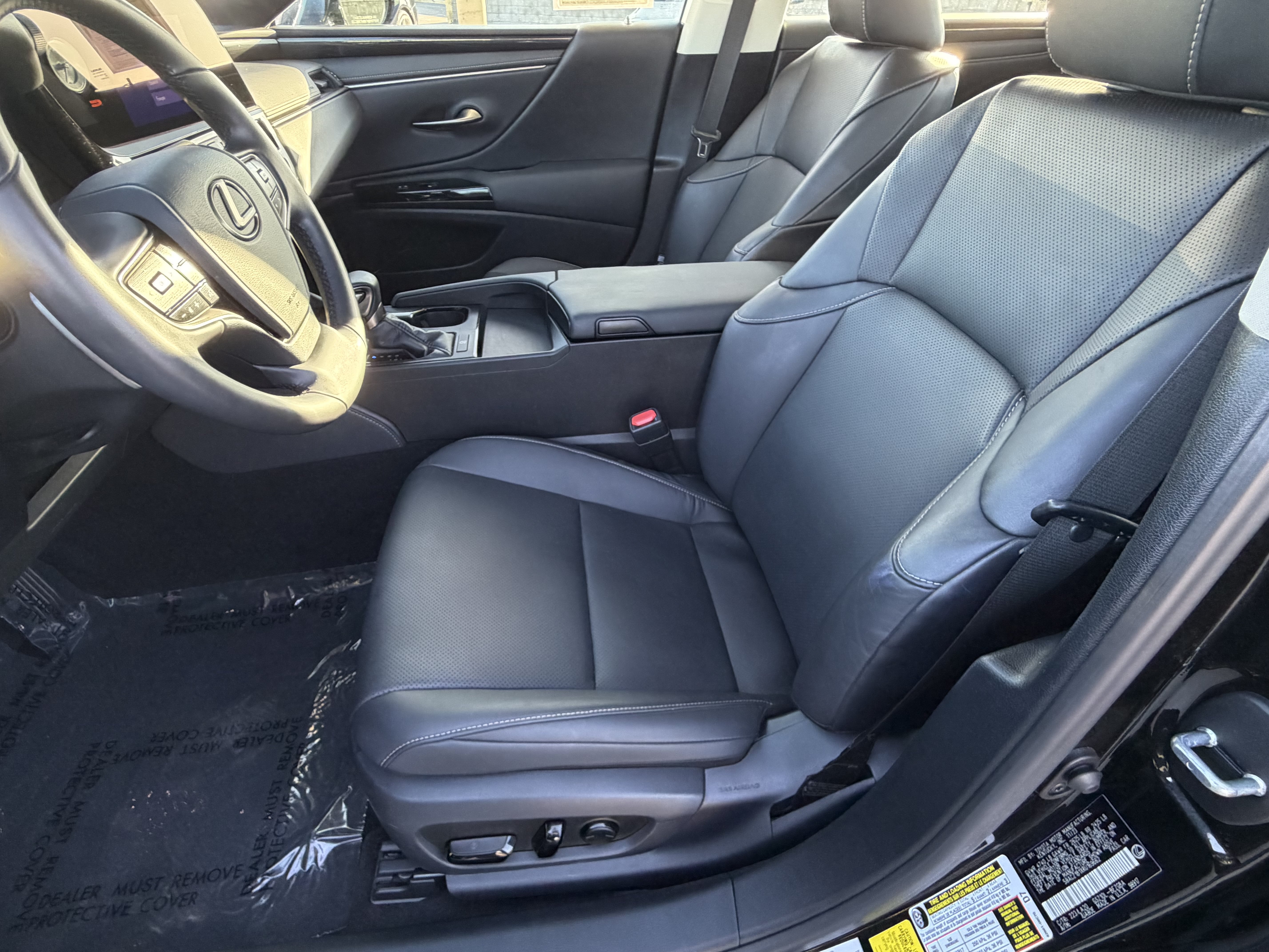 Certified 2024 Lexus ES 350 w/ Accessory Package (Z1) FWD image 20