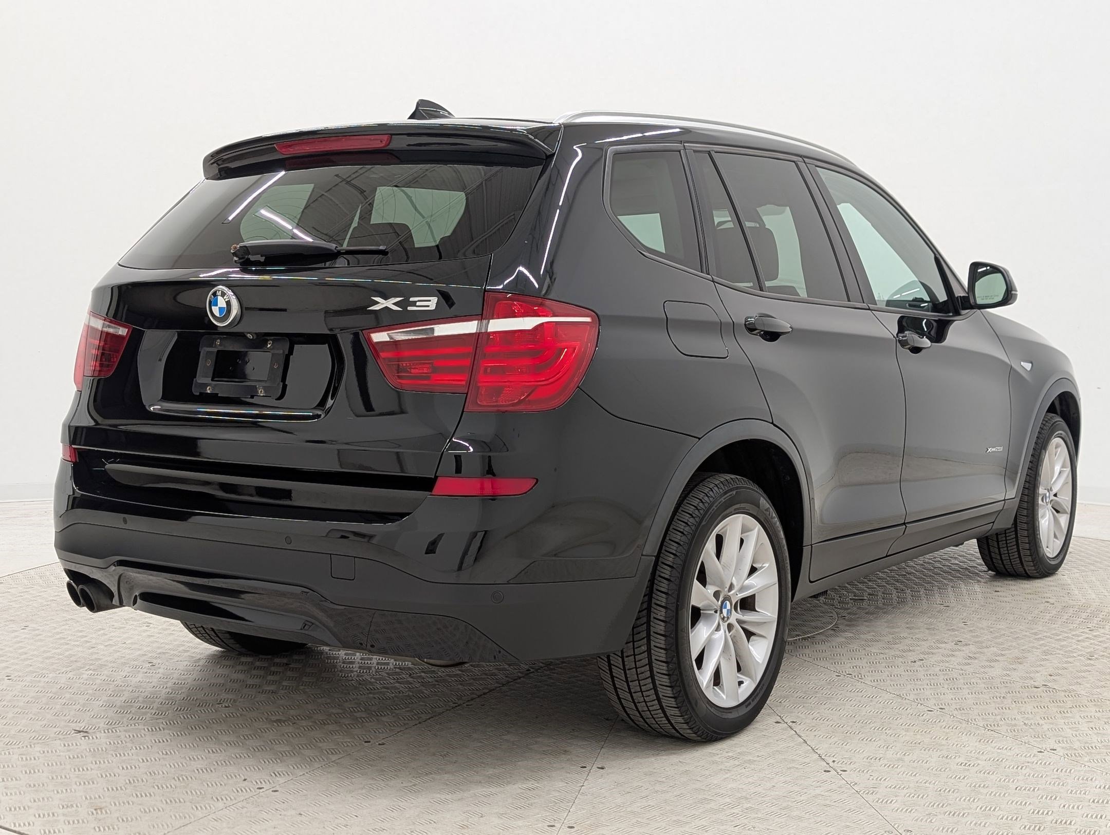 Used 2016 BMW X3 xDrive28i image 9