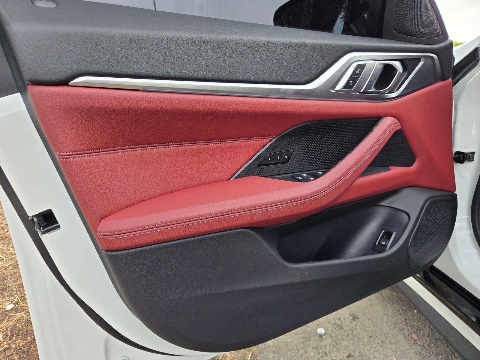 Used 2025 BMW i4 eDrive40 RWD image 13