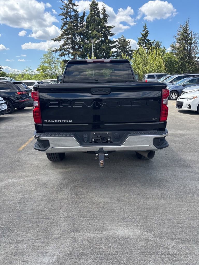 Used 2022 Chevrolet Silverado 3500 LT w/ Convenience Package AWD/4WD image 5