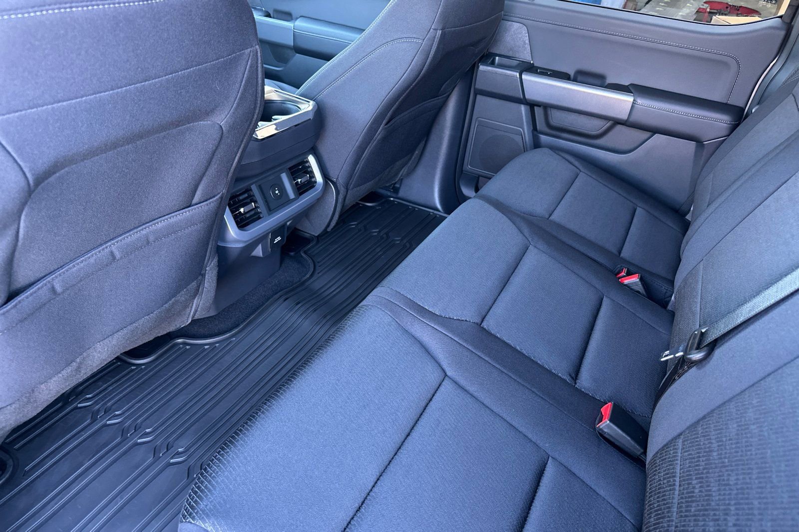 New 2026 Ford F150 XLT w/ Equipment Group 302A MID AWD/4WD image 11