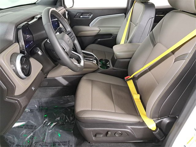 Used 2023 Chevrolet Colorado ZR2 w/ ZR2 Convenience Package III image 19