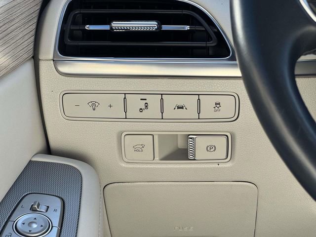 Used 2022 Hyundai Palisade Limited image 23