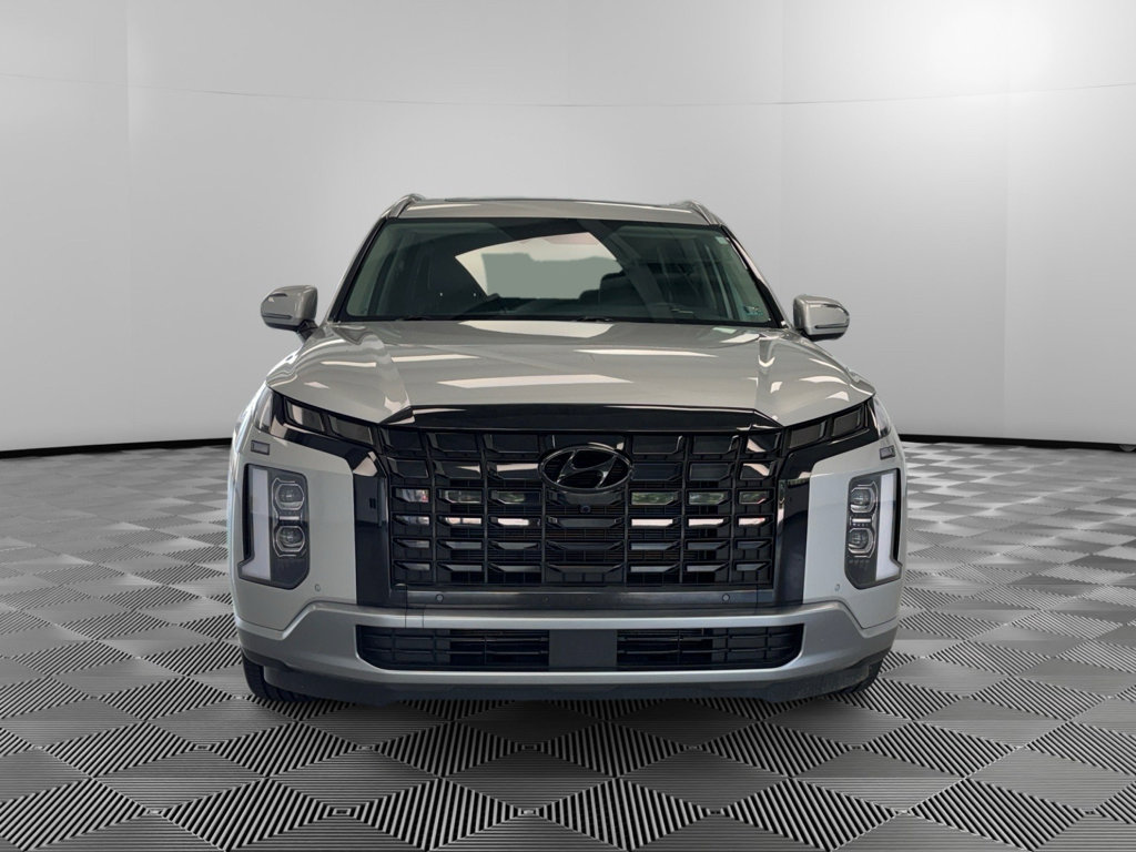 Used 2024 Hyundai Palisade Limited AWD/4WD image 3