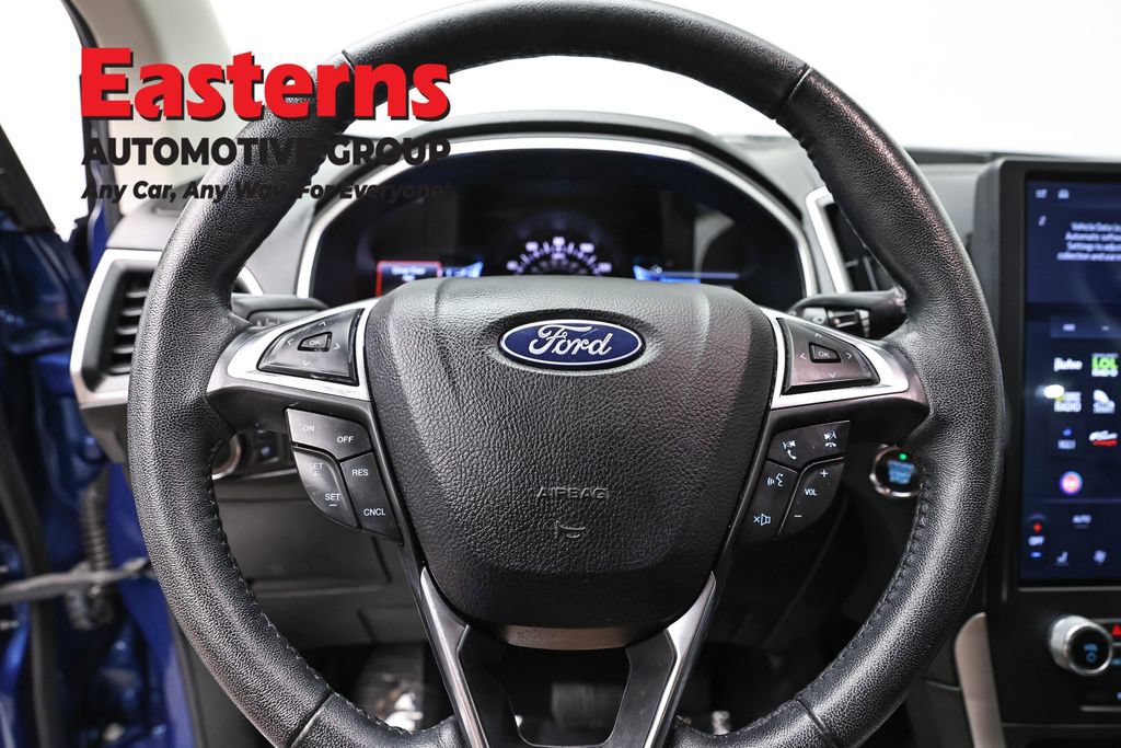 Used 2021 Ford Edge SEL AWD/4WD image 10