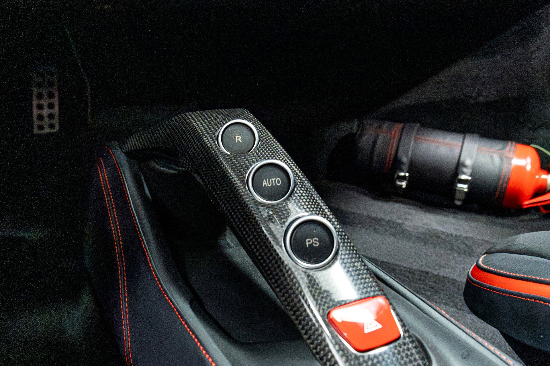 Used 2018 Ferrari 488 GTB image 67