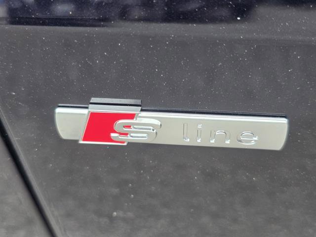 New 2025 Audi A8 L 3.0T image 31