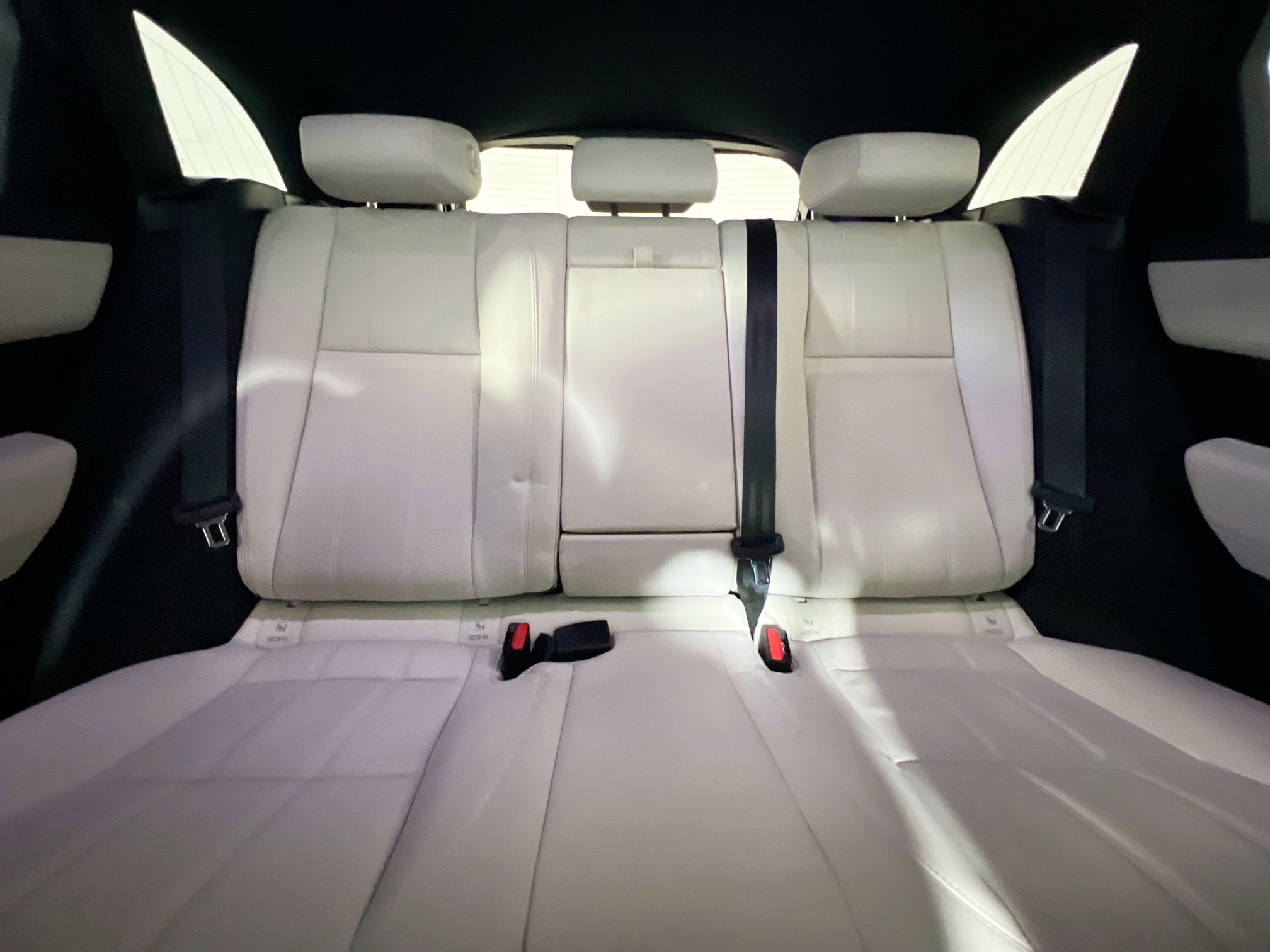 Used 2023 Land Rover Range Rover Velar S image 33