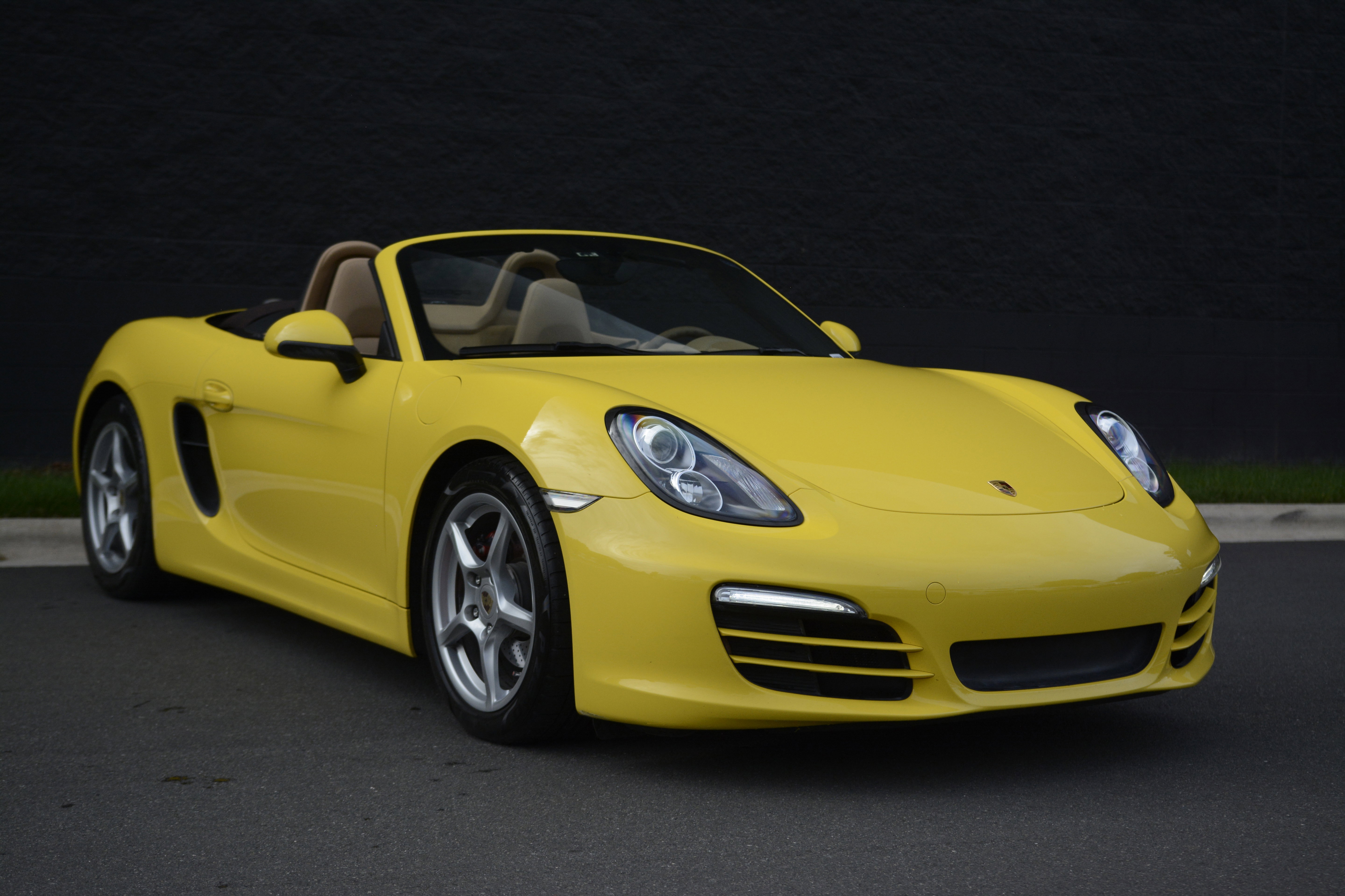 Used 2013 Porsche Boxster RWD image 9