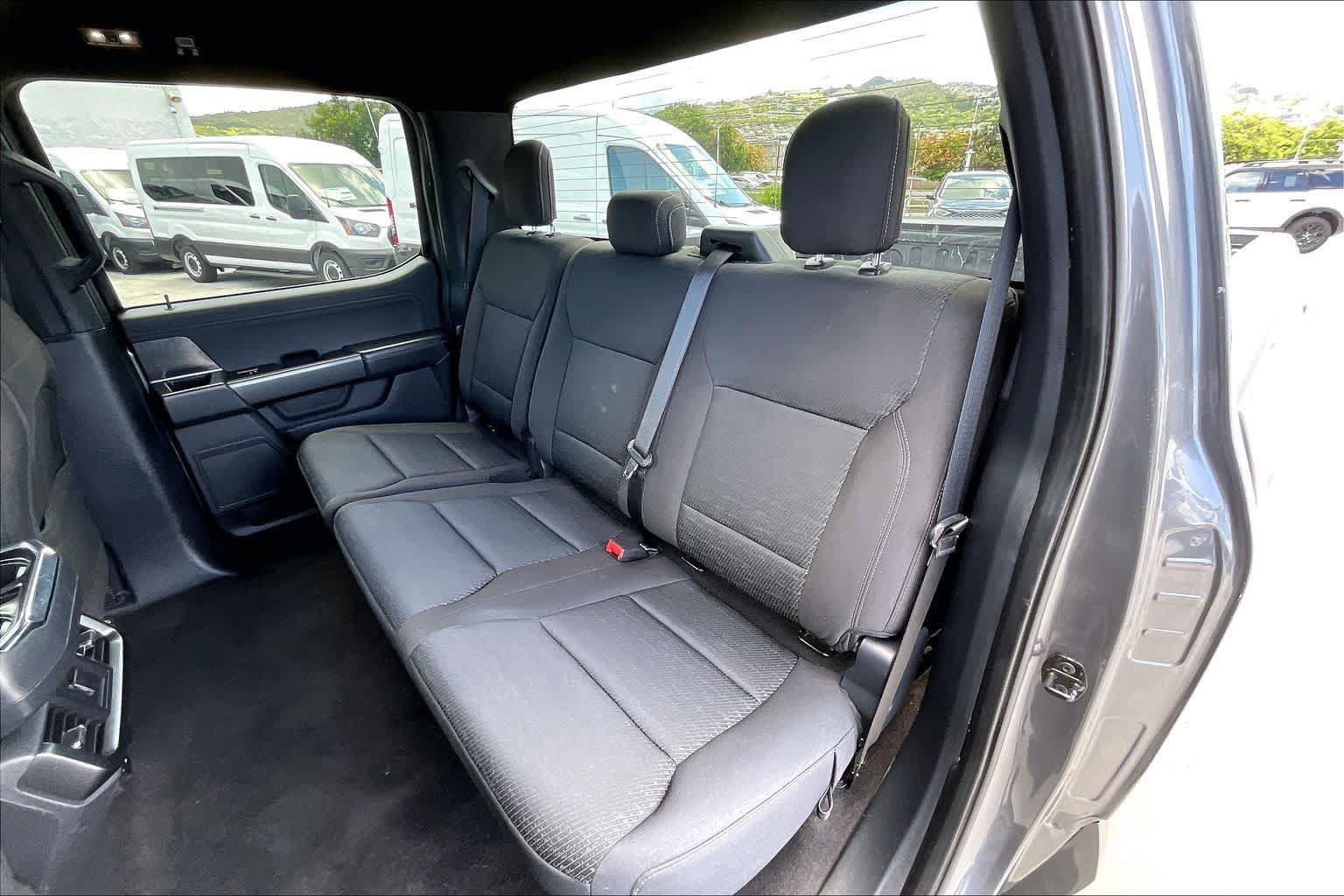 Used 2021 Ford F150 XLT w/ Equipment Group 302A High RWD image 29