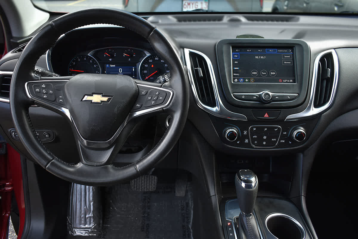 Used 2021 Chevrolet Equinox LT FWD image 12