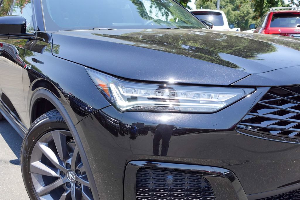 New 2026 Acura MDX A-Spec image 3