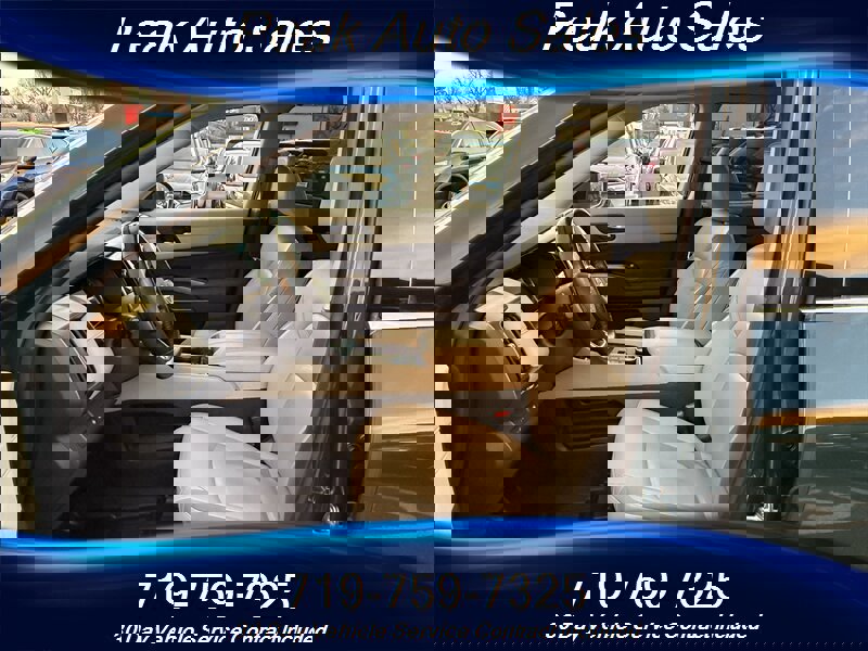 Used 2022 Nissan Pathfinder SL image 12