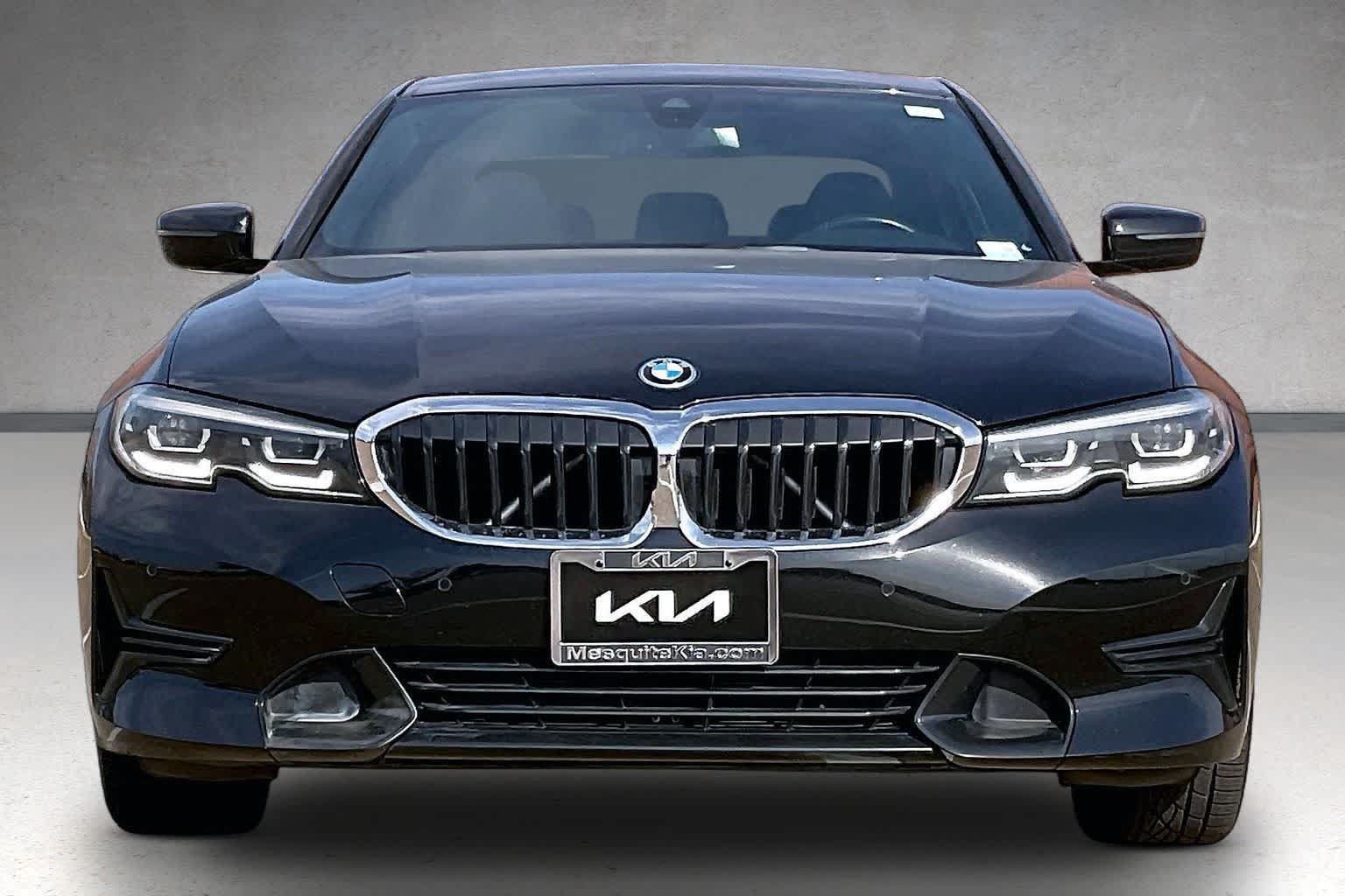 Used 2022 BMW 330e xDrive AWD/4WD image 6