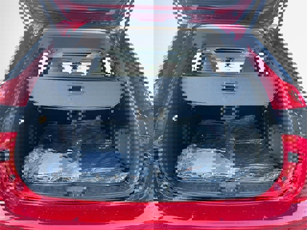 New 2025 Mitsubishi Outlander SE image 32