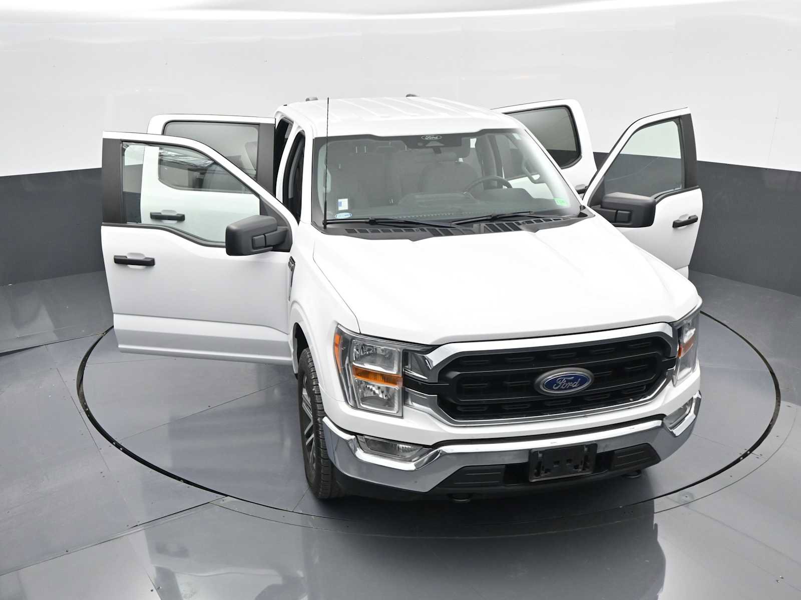 Used 2022 Ford F150 XLT image 38