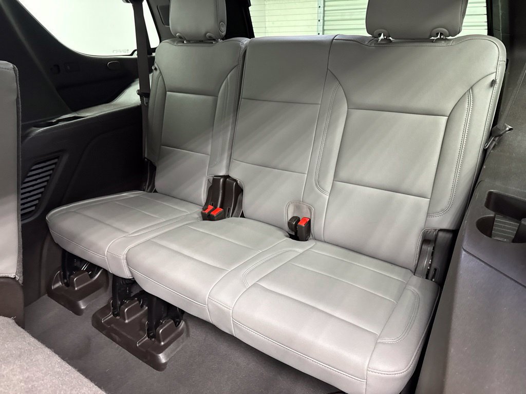 Used 2025 Chevrolet Tahoe LT RWD image 21