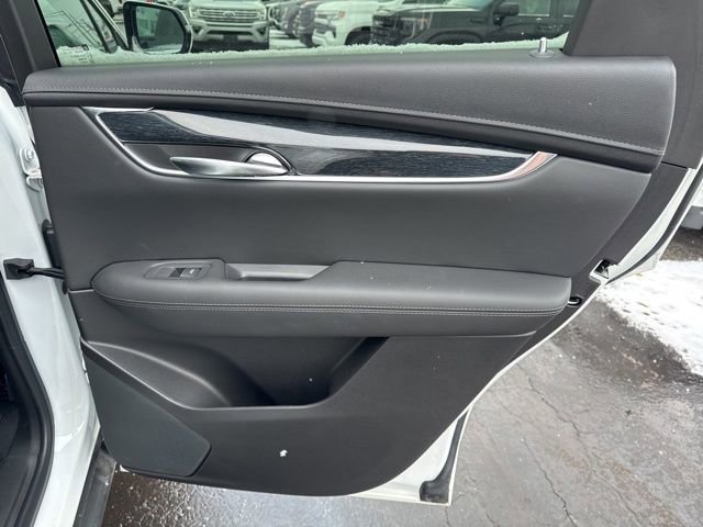 Used 2022 Cadillac XT5 Premium Luxury image 22