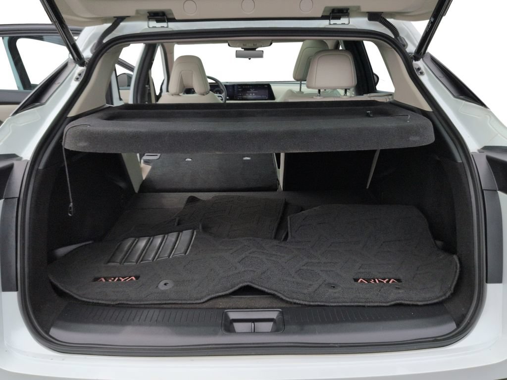 Used 2024 Nissan Ariya AWD image 28