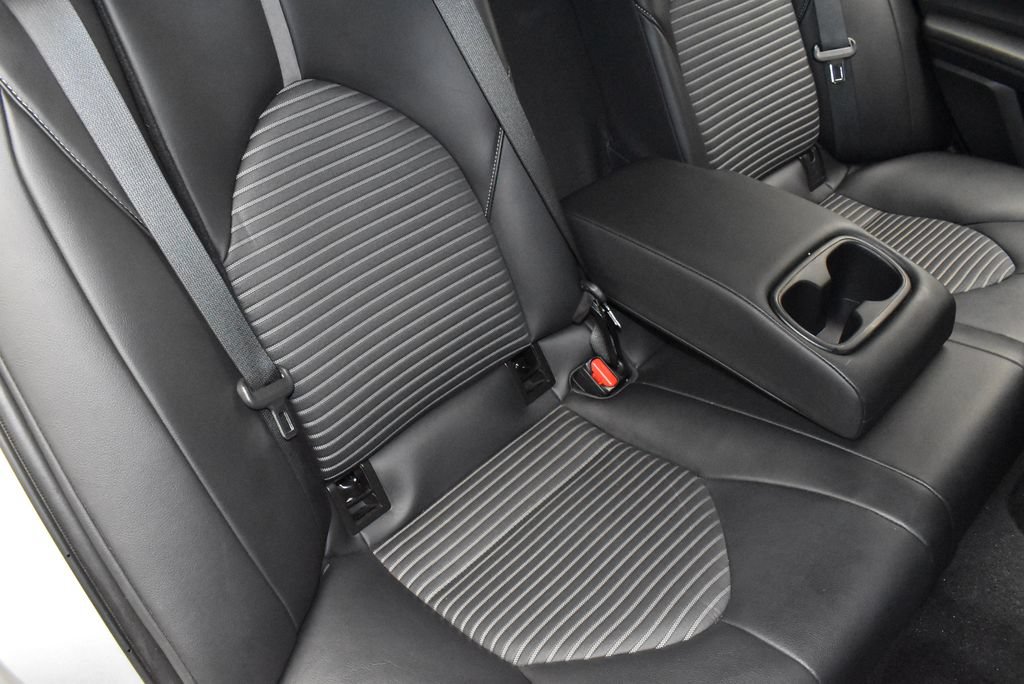 Used 2023 Toyota Camry SE FWD image 27