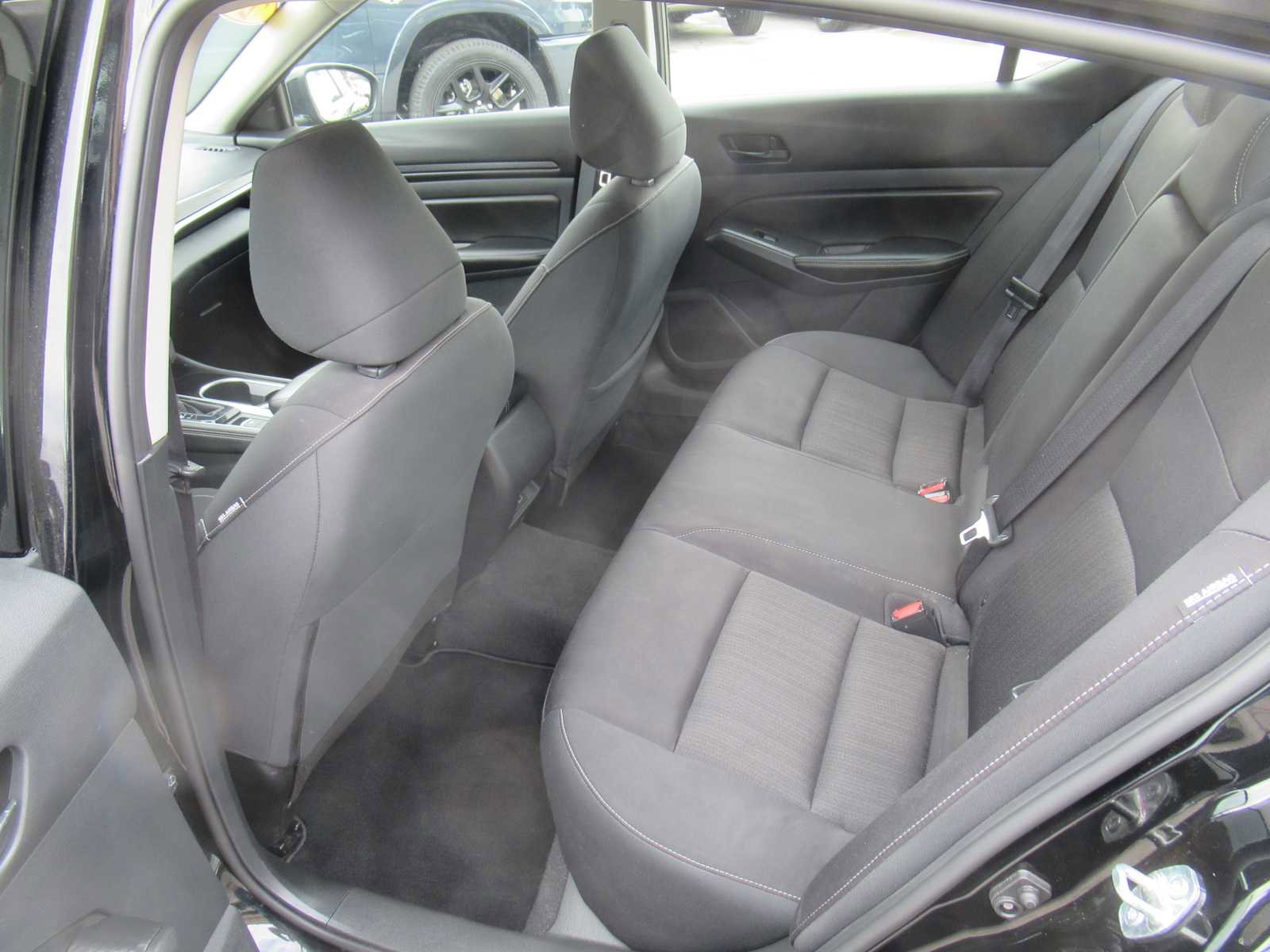 Used 2024 Nissan Altima 2.5 SV w/ SV Premium Package image 41