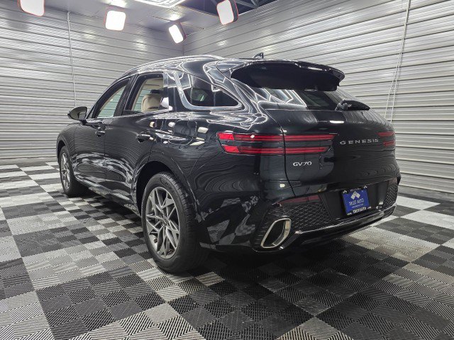 Used 2023 Genesis GV70 2.5T w/ Advanced Package AWD/4WD image 7