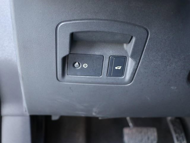 Used 2021 Land Rover Range Rover Velar S image 30