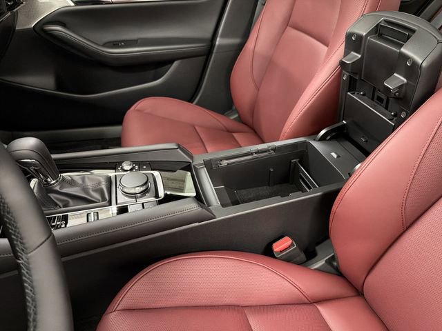New 2026 MAZDA MAZDA3 Hatchback w/Premium Plus Pkg image 23