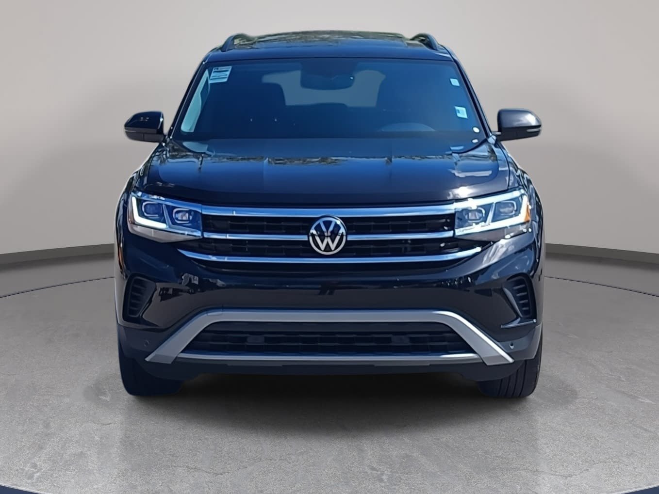 Used 2021 Volkswagen Atlas SE w/ Panoramic Sunroof Package AWD/4WD image 2