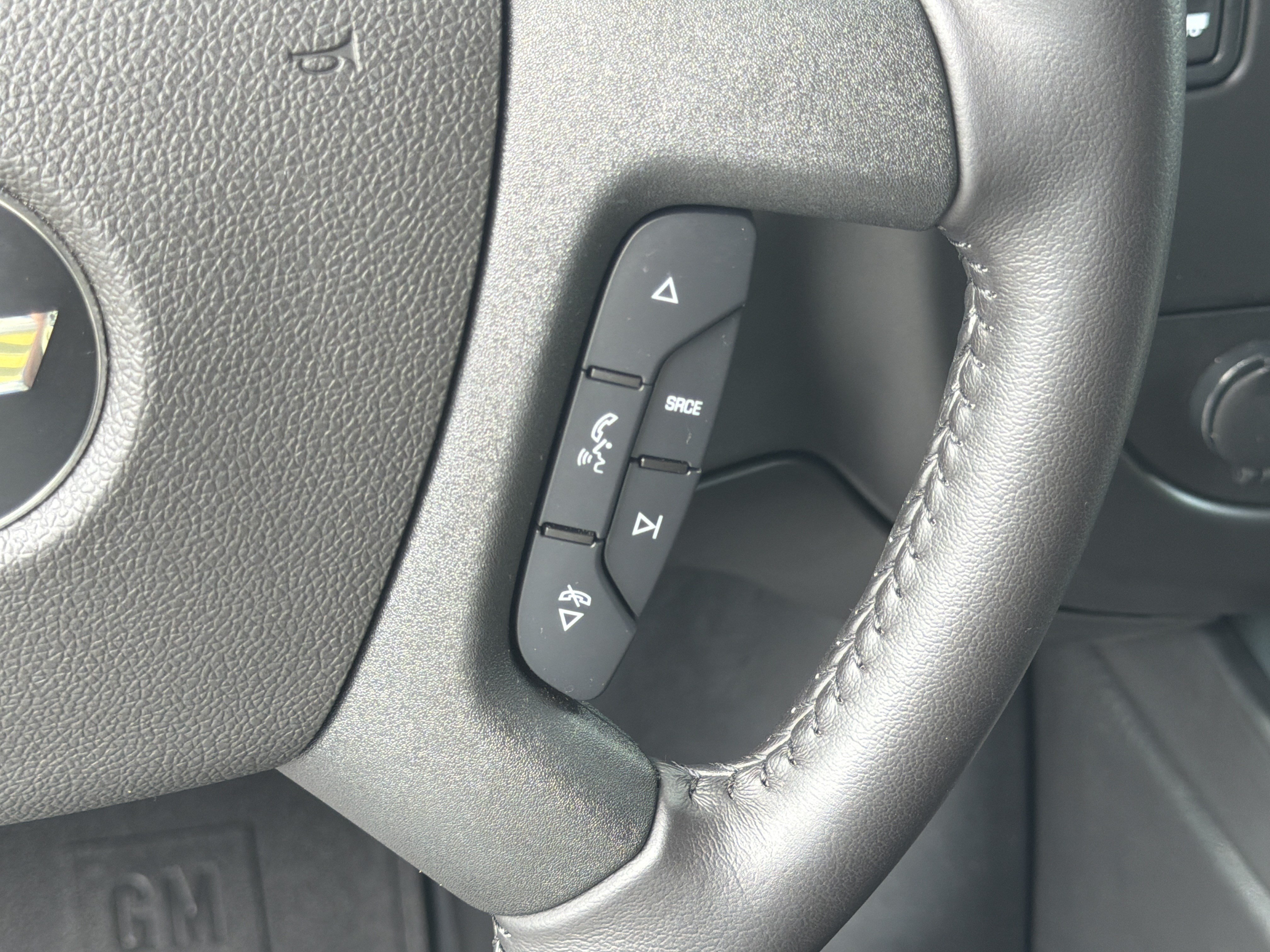 Used 2022 Chevrolet Express 2500 LT RWD image 25