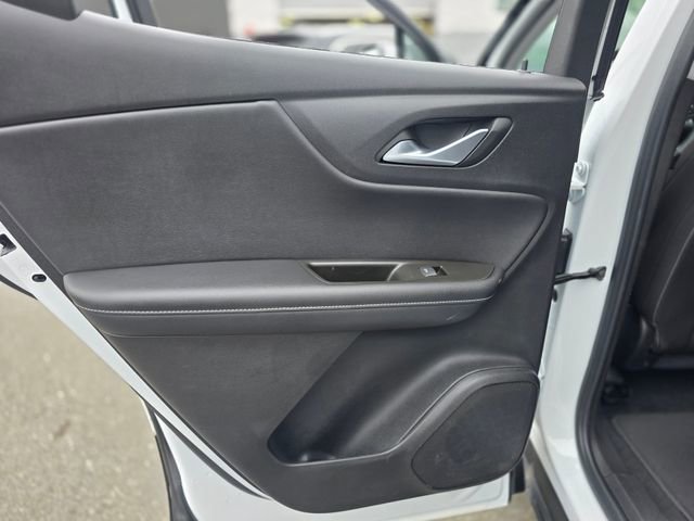 Used 2025 Chevrolet Blazer LT image 19