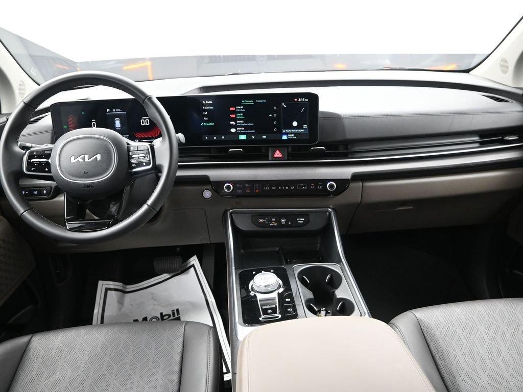 Certified 2026 Kia Carnival EX image 32