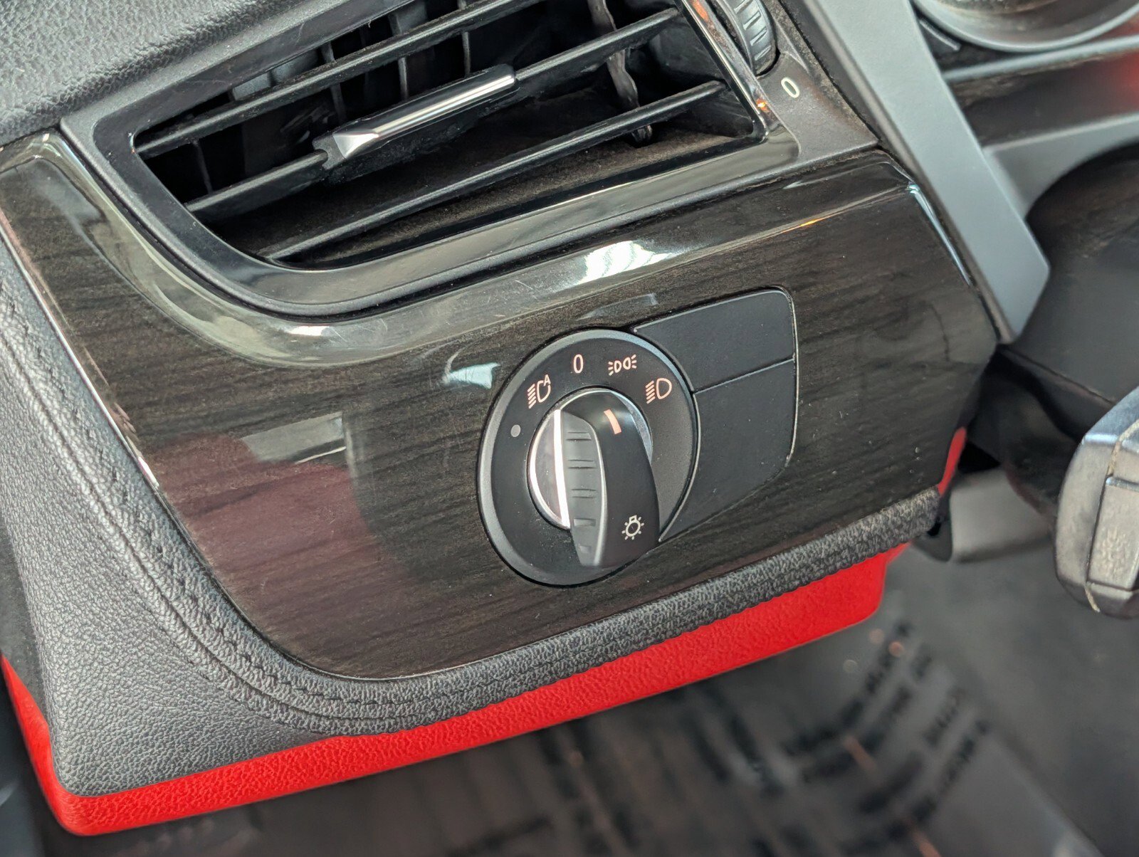 Used 2016 BMW Z4 sDrive28i image 13