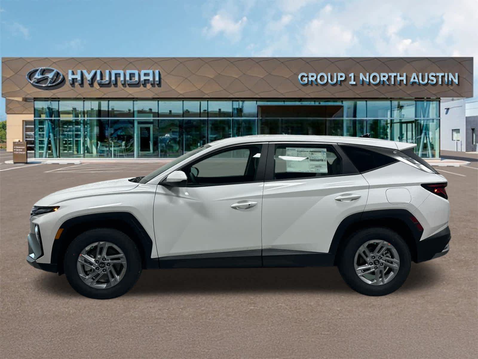 New 2026 Hyundai Tucson SE FWD image 2