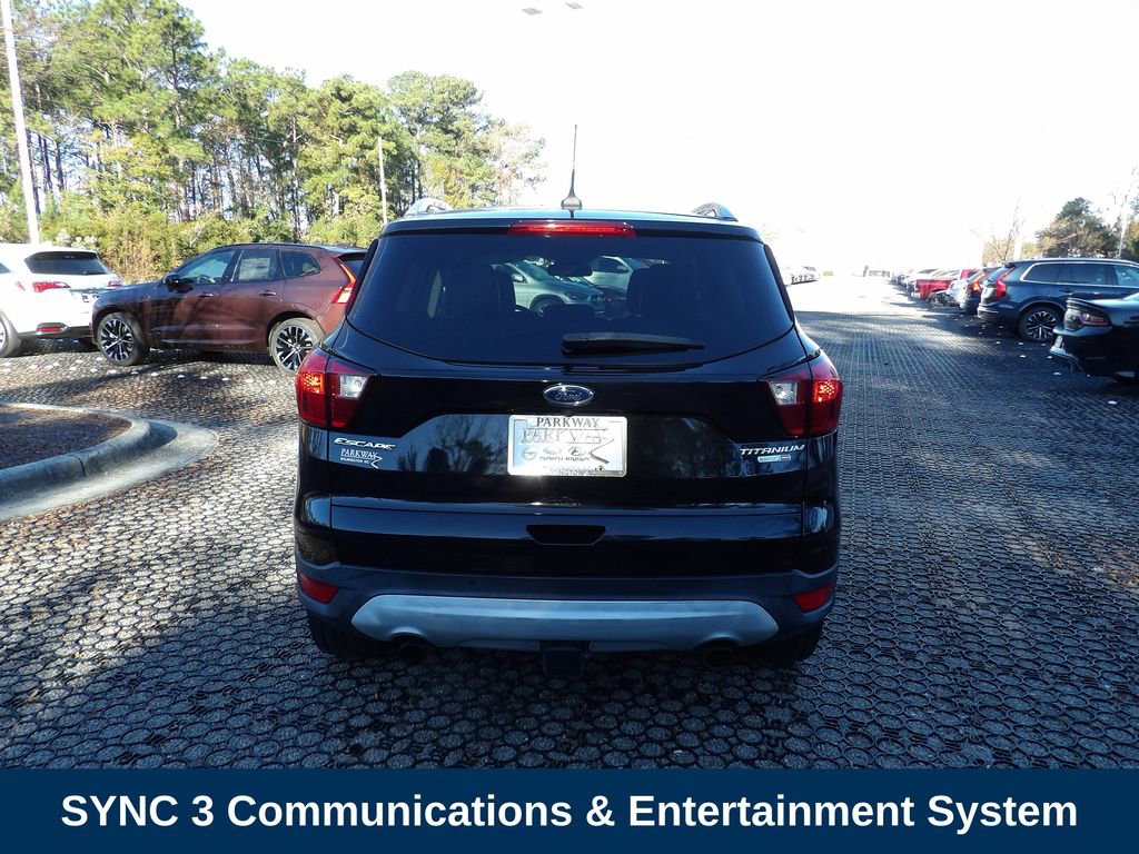 Used 2019 Ford Escape Titanium image 7