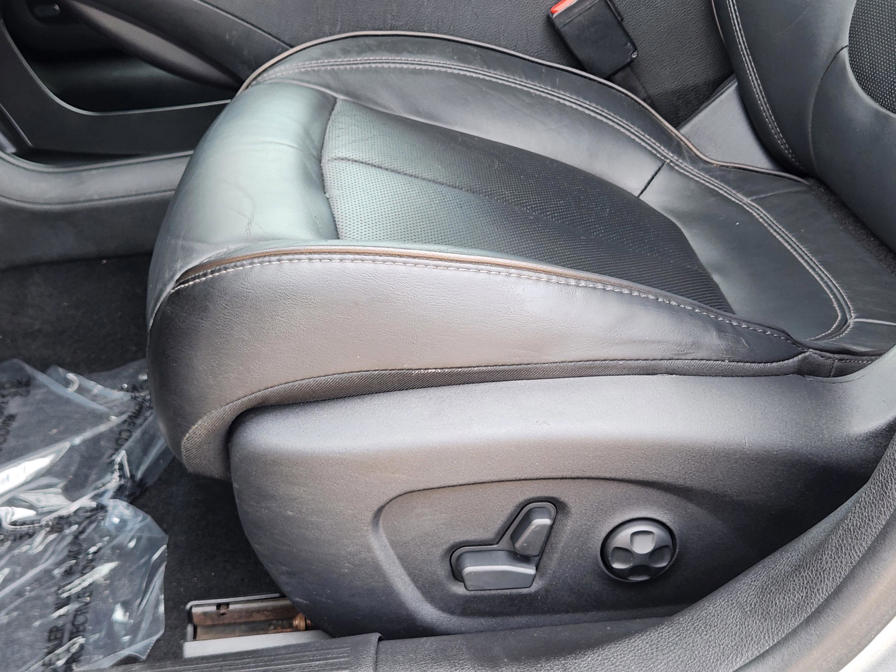 Used 2016 Chrysler 200 C w/ Premium Group image 22