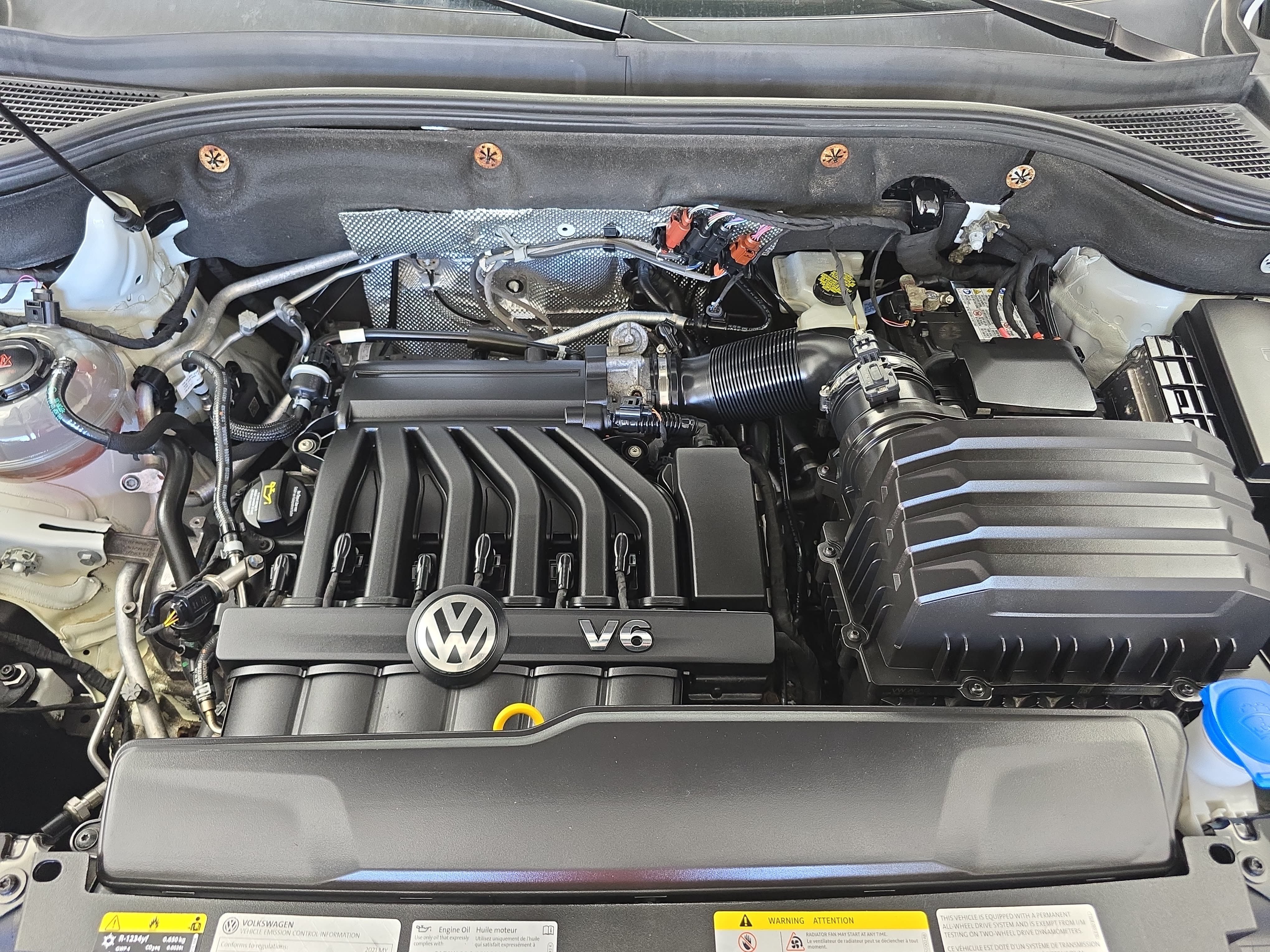 Used 2021 Volkswagen Atlas SEL Premium AWD/4WD image 32