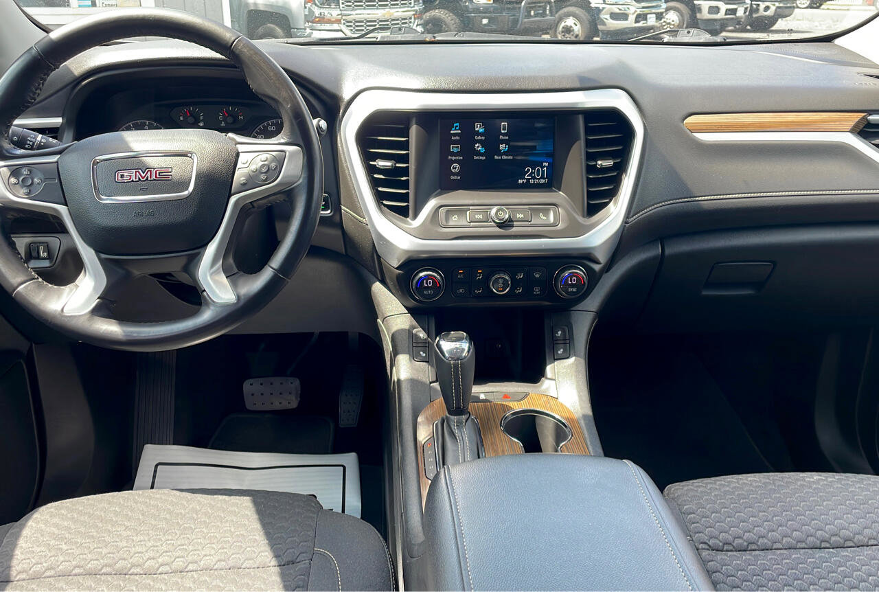 Used 2018 GMC Acadia SLE image 3