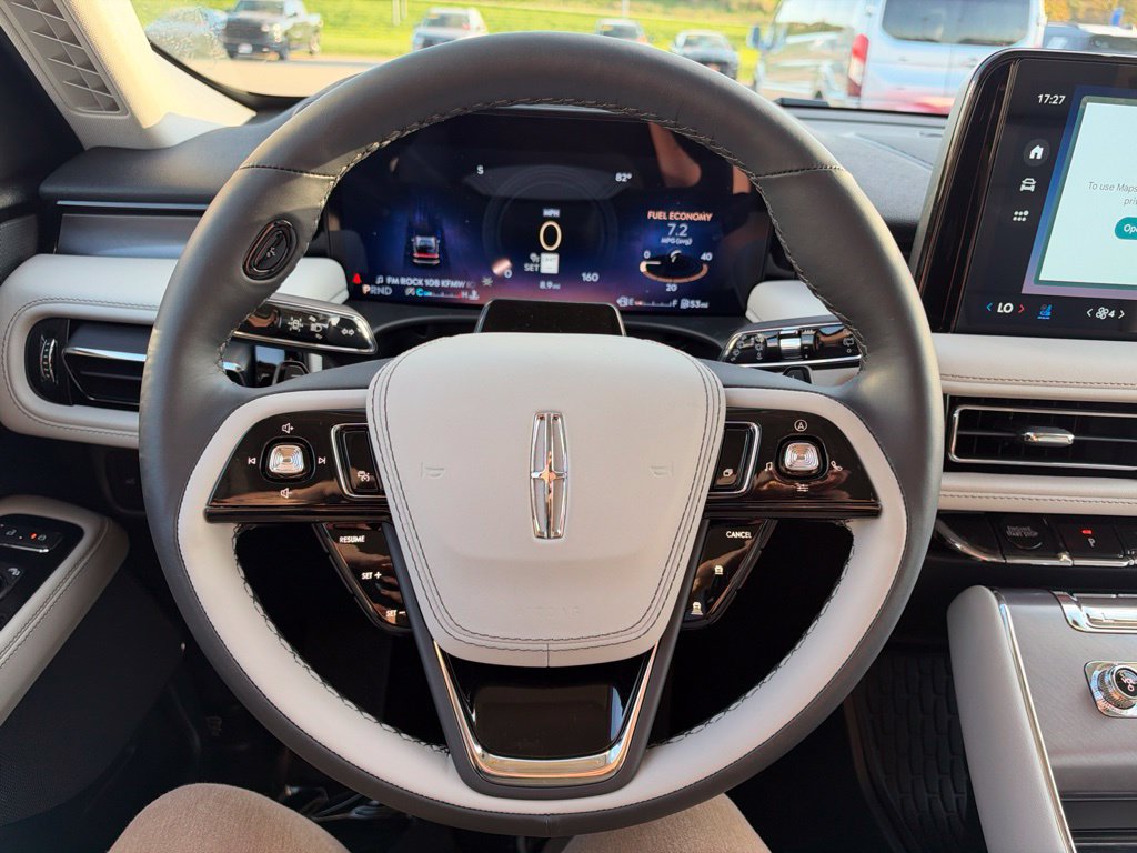 New 2027 Lincoln Aviator AWD image 20