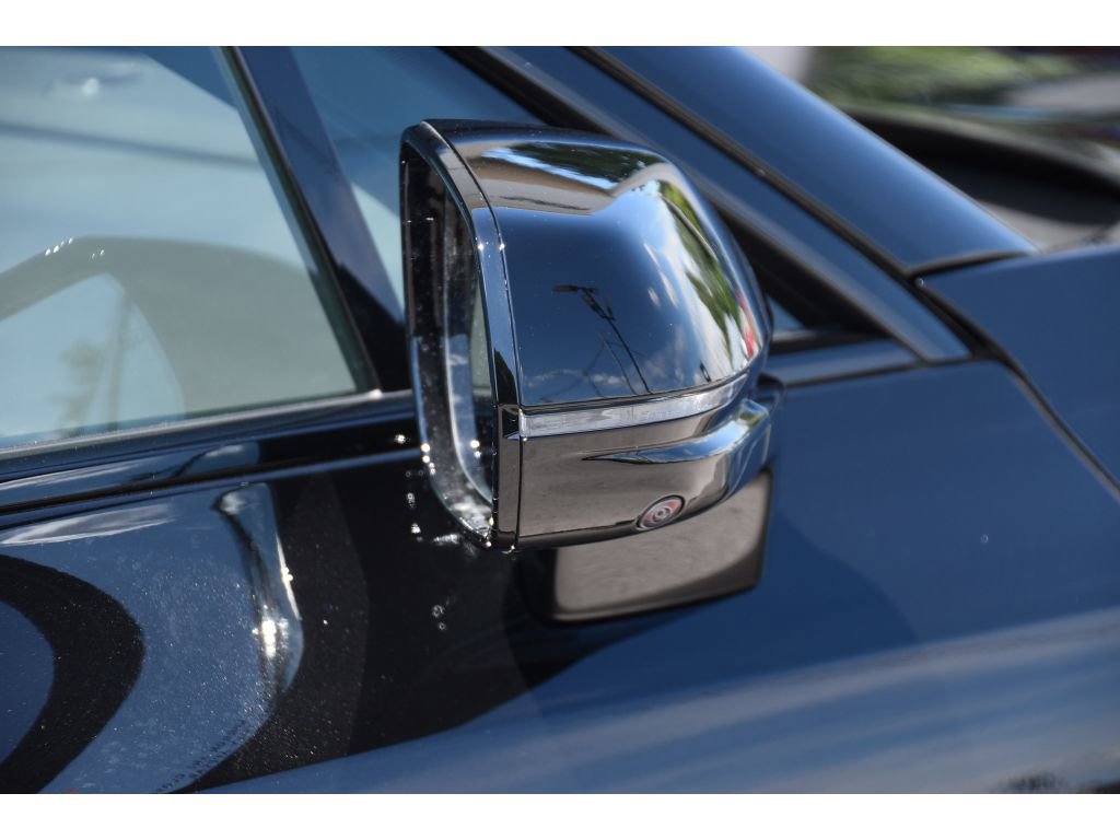 New 2026 Cadillac Vistiq Sport image 31