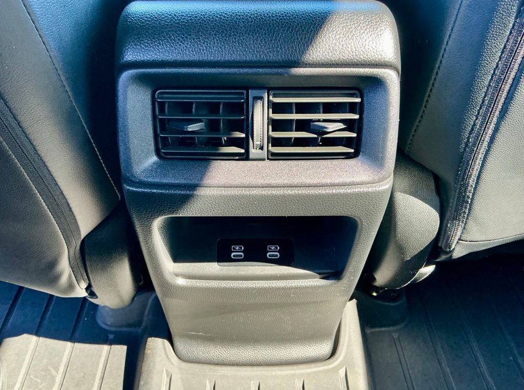 Used 2023 Honda CR-V Sport Touring image 33