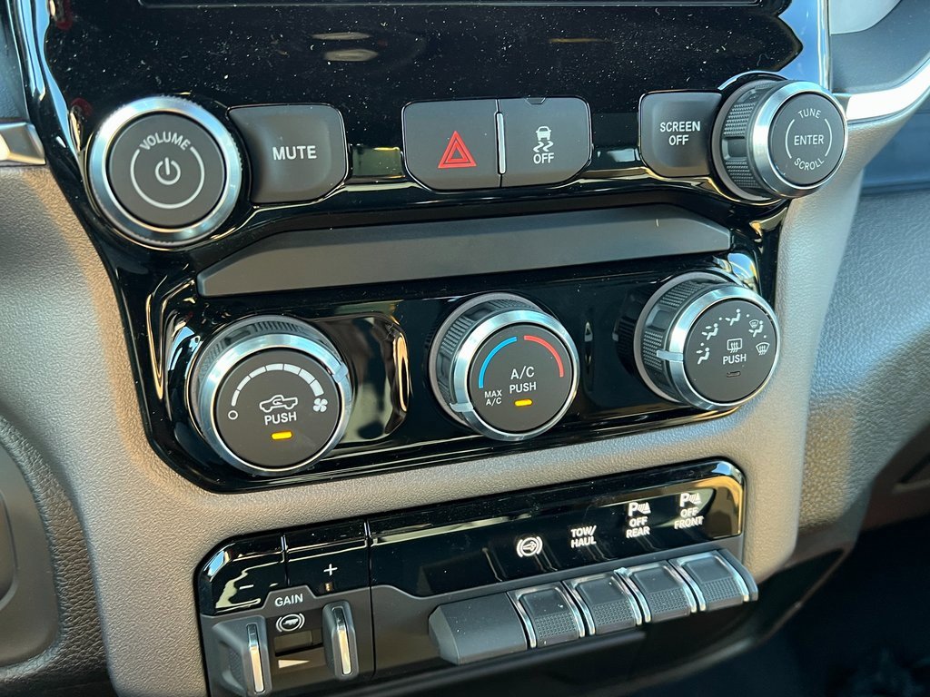 New 2026 RAM 3500 Big Horn image 25