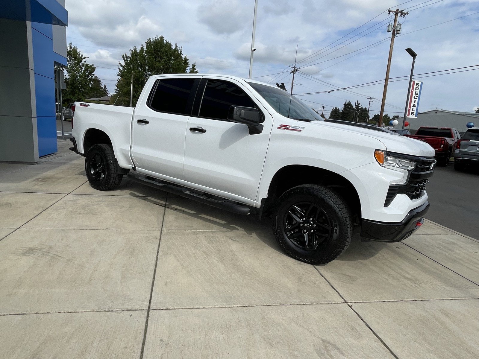 Used 2023 Chevrolet Silverado 1500 LT Trail Boss w/ Protection Package AWD/4WD image 13