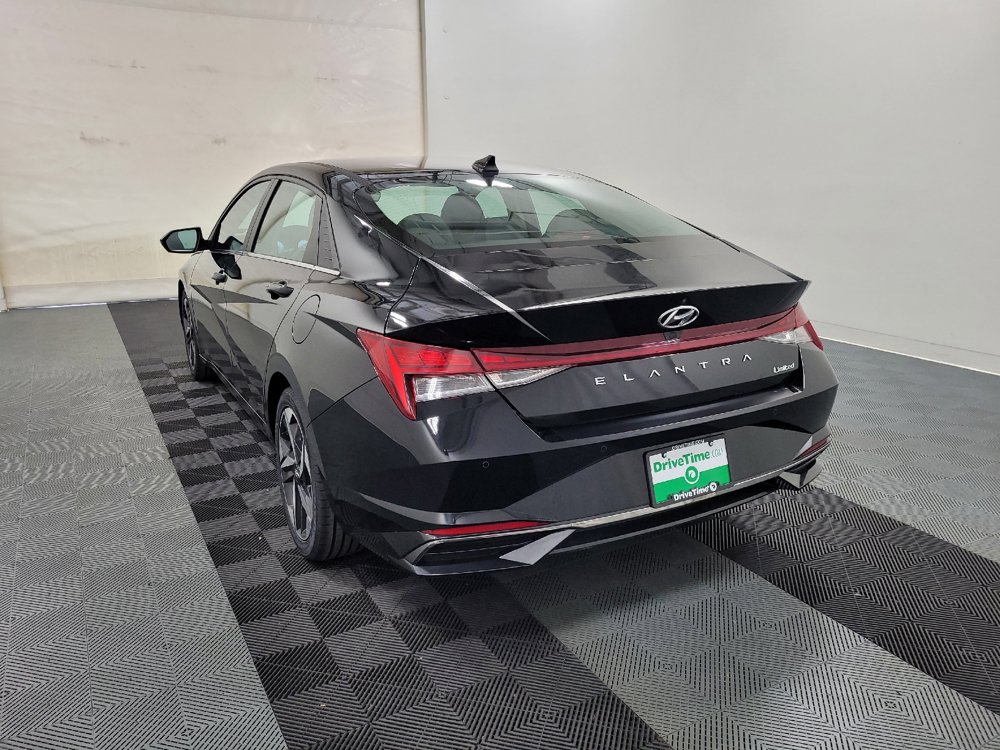 Used 2021 Hyundai Elantra Limited FWD image 5