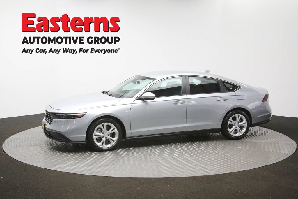 Used 2025 Honda Accord LX image 57