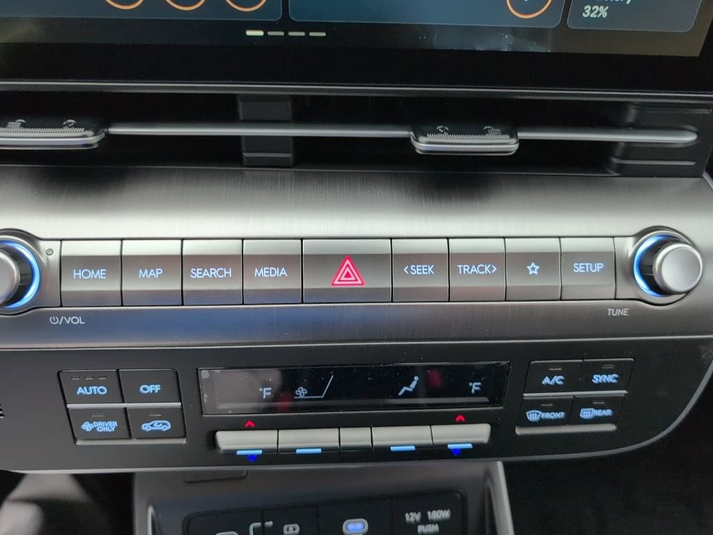 New 2025 Hyundai Kona SEL image 16