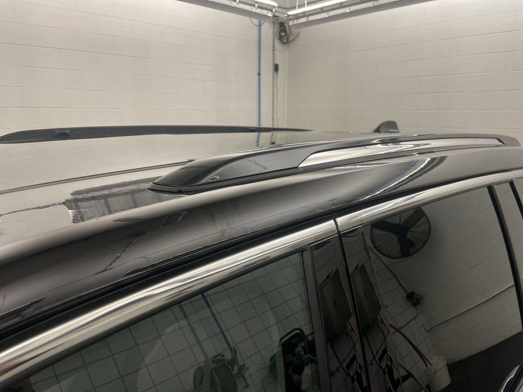 Used 2023 Jeep Grand Cherokee Overland w/ Advanced Protech Group III image 30